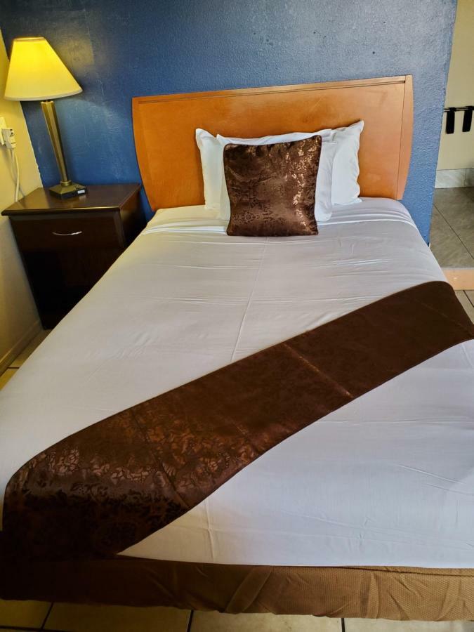 Pinecrest Inn & Suites Flagstaff Zewnętrze zdjęcie